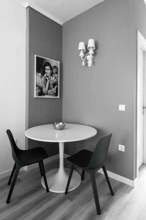 M&F Luxury Suites Est. 2019 / F Suite Thessaloníki Exteriör bild