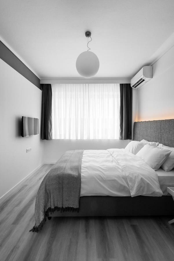 M&F Luxury Suites Est. 2019 / F Suite Thessaloníki Exteriör bild
